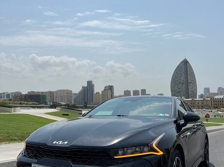 Kia K5 2021