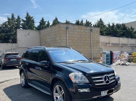 Mercedes GL 550