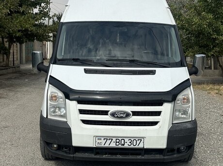 Ford Transit 2011