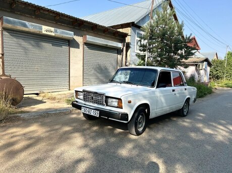 LADA (VAZ) 2107