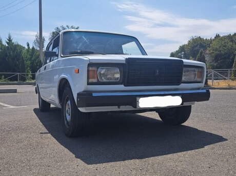 LADA (VAZ) 2107