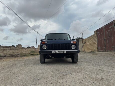 LADA (VAZ) Niva 2015