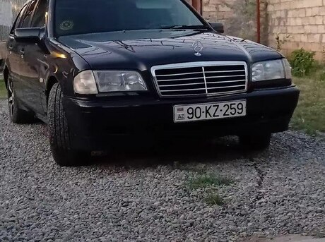 Mercedes C 180