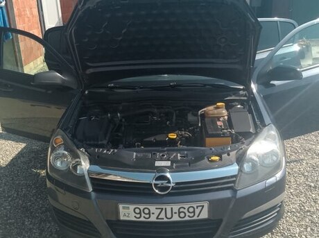Opel Astra 2006