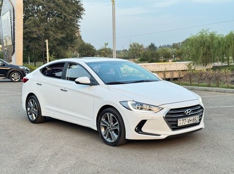 Hyundai Avante 2015