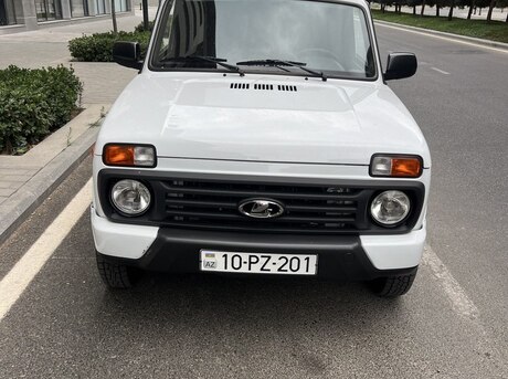 LADA (VAZ) Niva 2024