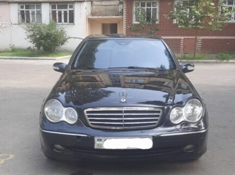 Mercedes C 270 2003