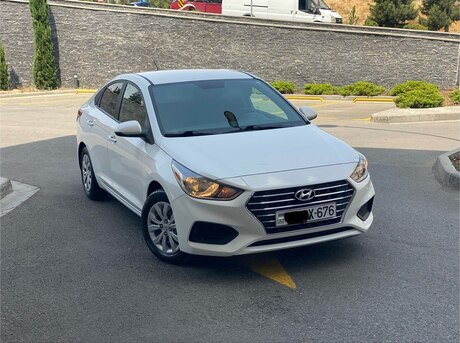 Hyundai Accent
