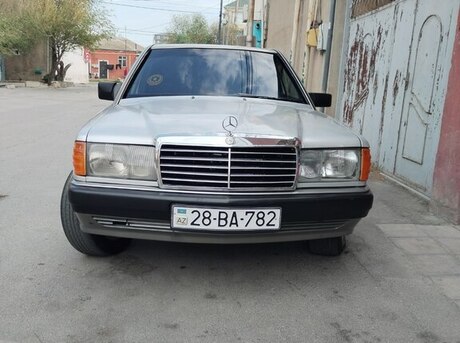 Mercedes 190 1991