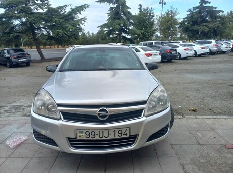 Opel Astra 2008