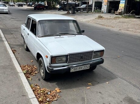 LADA (VAZ) 2107 1986