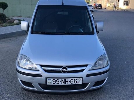 Opel Combo 2009