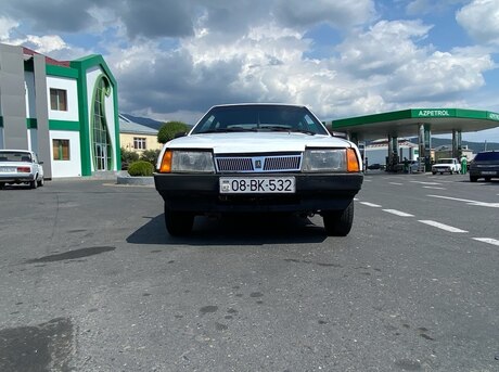LADA (VAZ) 21099 1998