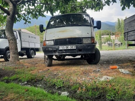 GAZ 330200 1998
