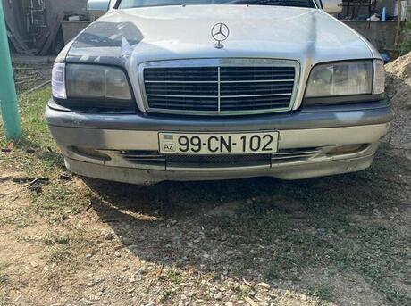 Mercedes C 220