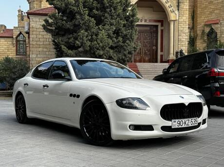 Maserati Quattroporte 2011