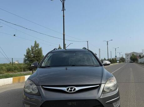 Hyundai i30 2011