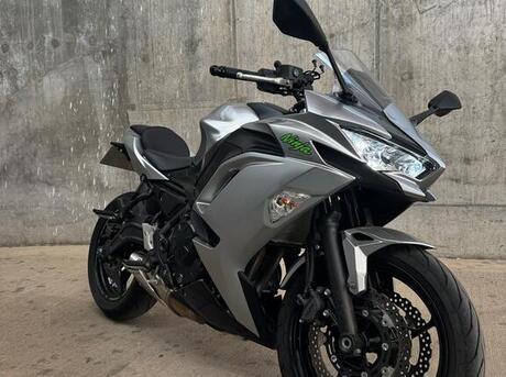 Kawasaki Ninja 650 2021