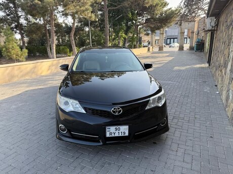 Toyota Camry 2014