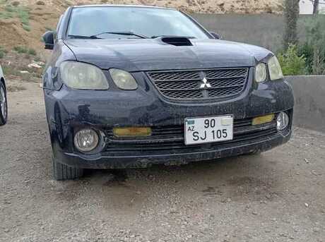 Mitsubishi Airtrek 2002