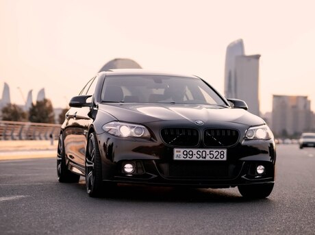 BMW 528