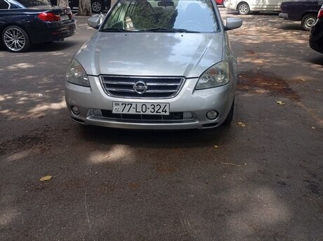 Nissan Altima 2005