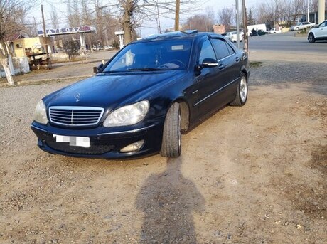 Mercedes S 400