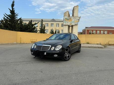 Mercedes E 240 2004