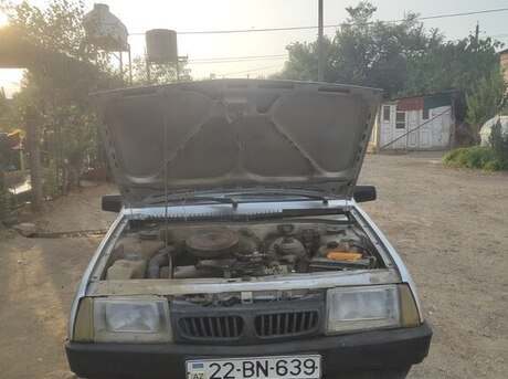 LADA (VAZ) 21099 2001