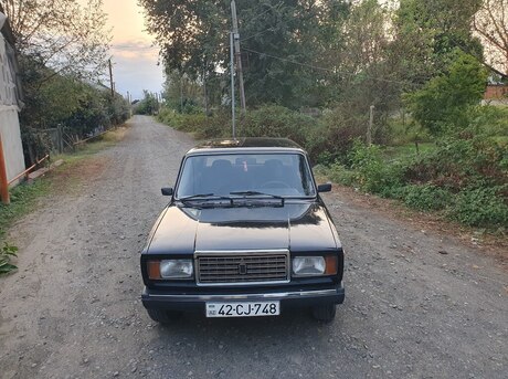 LADA (VAZ) 2107 2010