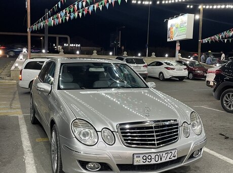 Mercedes E 320