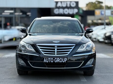 Hyundai Genesis