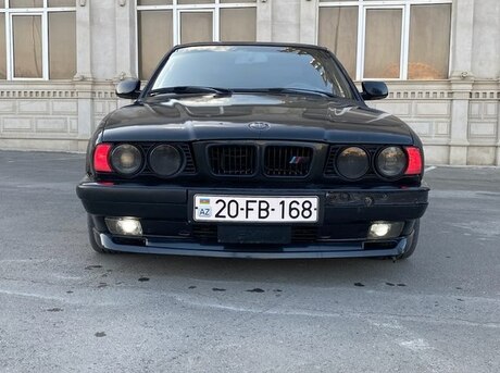 BMW 525