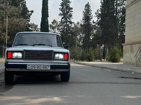 LADA (VAZ) 2107 2003