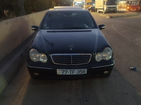 Mercedes C 240 2003