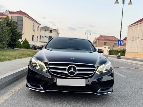 Mercedes E 200