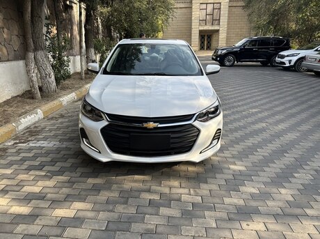 Chevrolet Onix 2025