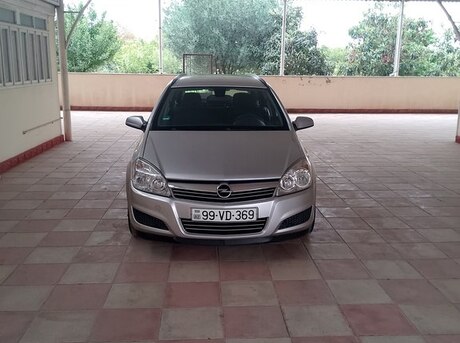 Opel Astra 2007
