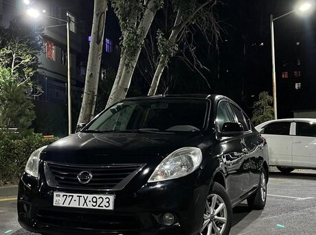 Nissan Sunny 2012