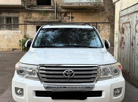 Toyota Land Cruiser 2012