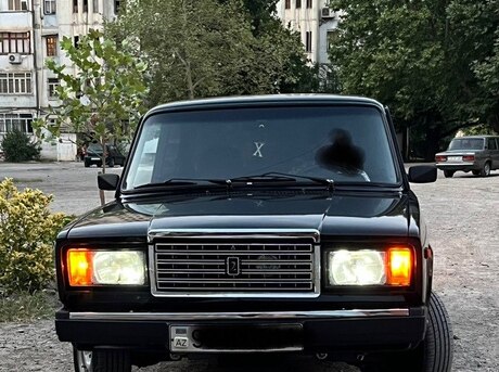 LADA (VAZ) 2107 2010