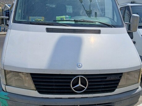 Mercedes Sprinter 213 1998