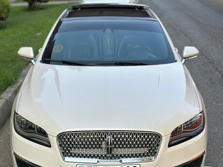 Lincoln MKZ 2018