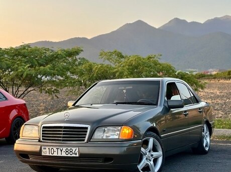 Mercedes C 220