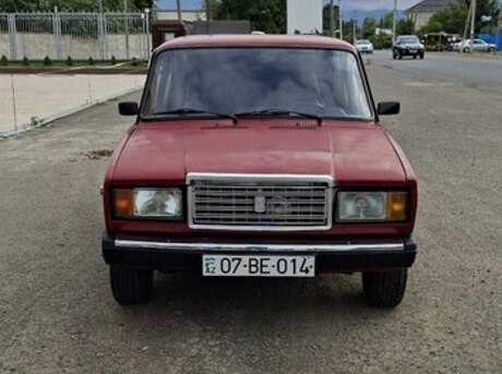 LADA (VAZ) 2107