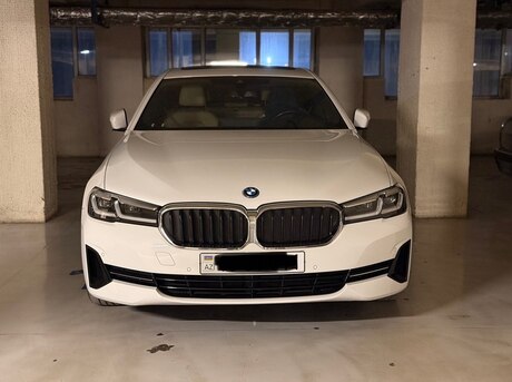 BMW 530e 2022