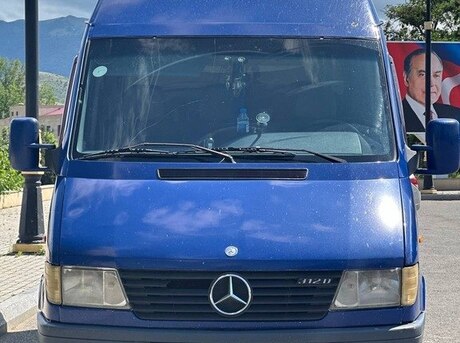 Mercedes Sprinter 208 1999