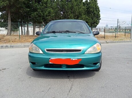 Kia Rio 2001