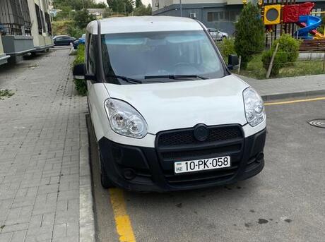 Fiat Doblo 2012