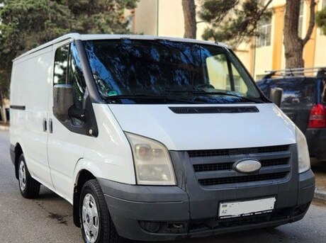 Ford Transit 2010
